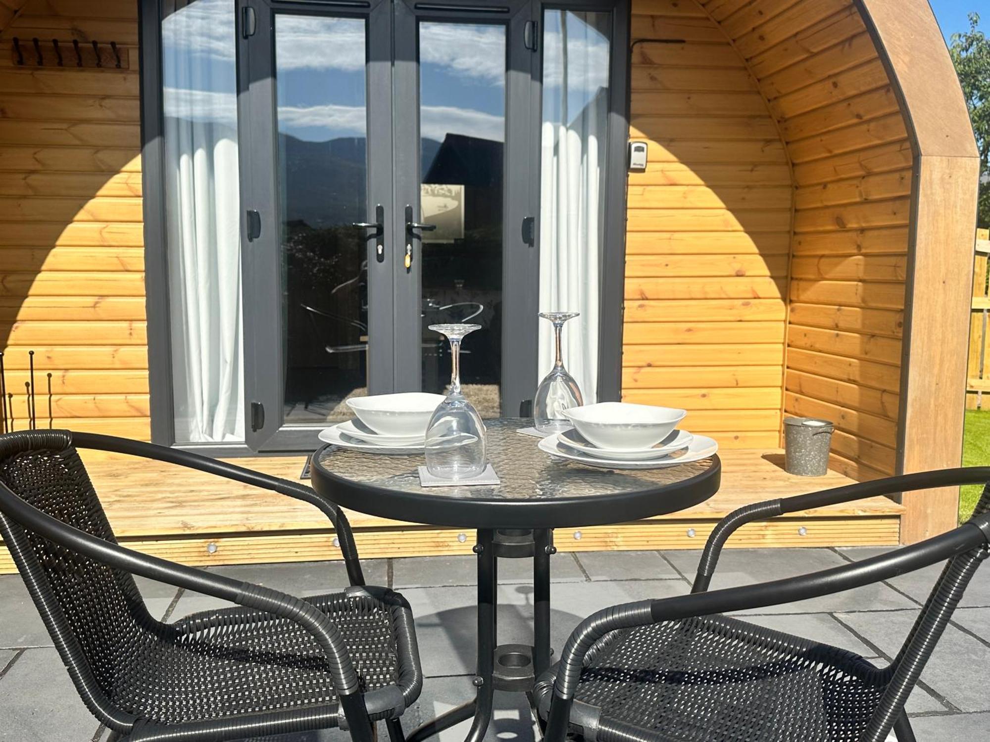 Coolsythe Pod Apartment Caol Exterior photo